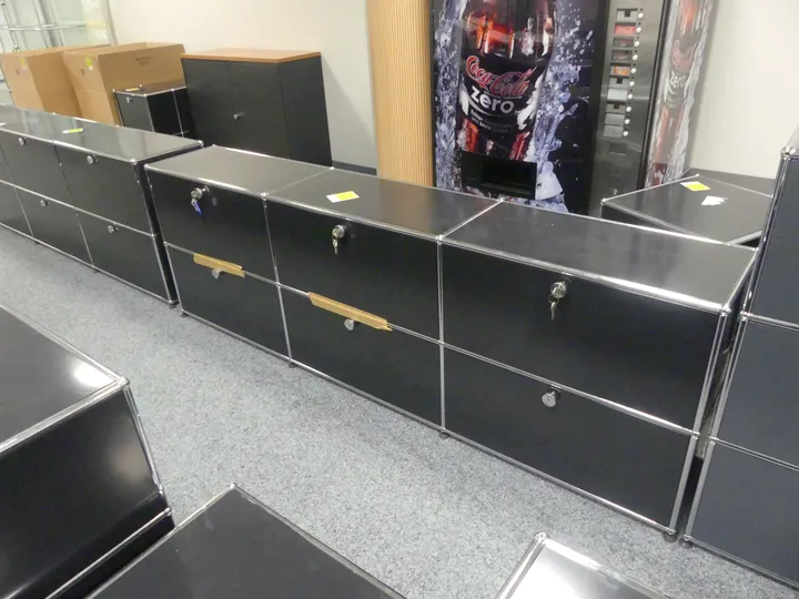 USM Haller - Sideboard, schwarz Maße in cm ca. 225 x 37 x 74
